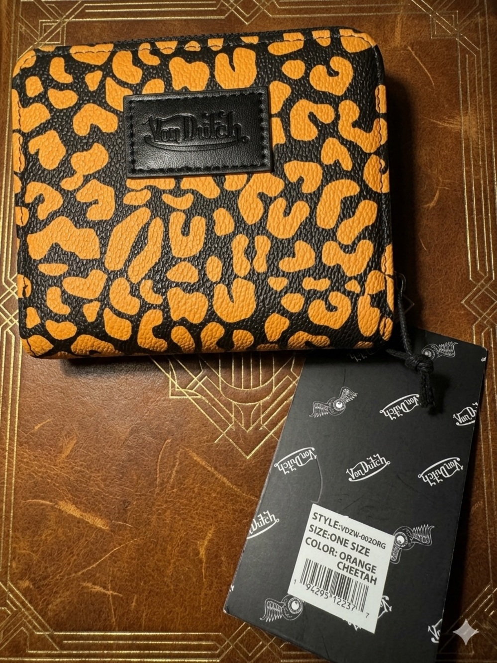 Von Dutch zip around wallet! NWT orange cheetah print - Picture 2 of 6